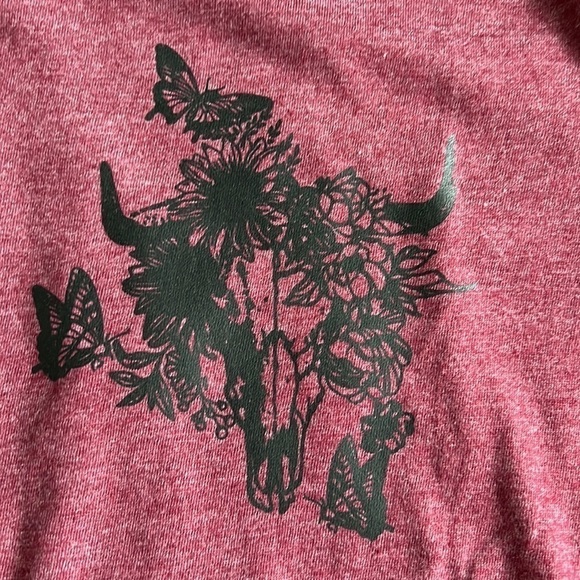 She Wears Her Heart on Her Sleeve - Beautiful Crazy - Picture 2 of 6